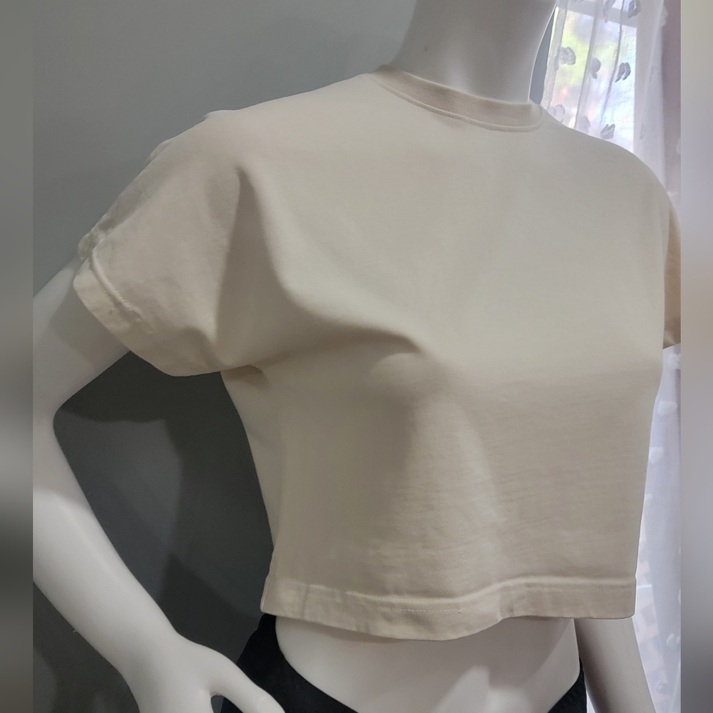 Zara Cream Boxy Cropped Crewneck Tee